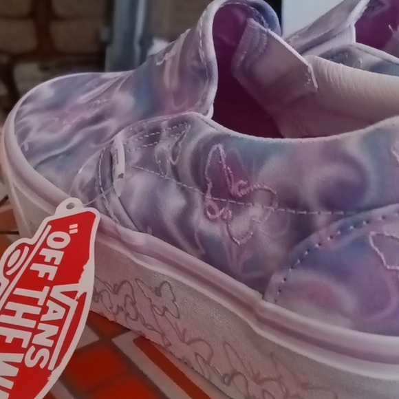 #40❤️ NWT VANS BUTTERFLY DREAMS CLASSIC SLIP-ON STACKFORM SNEAKERS - Picture 9 of 10